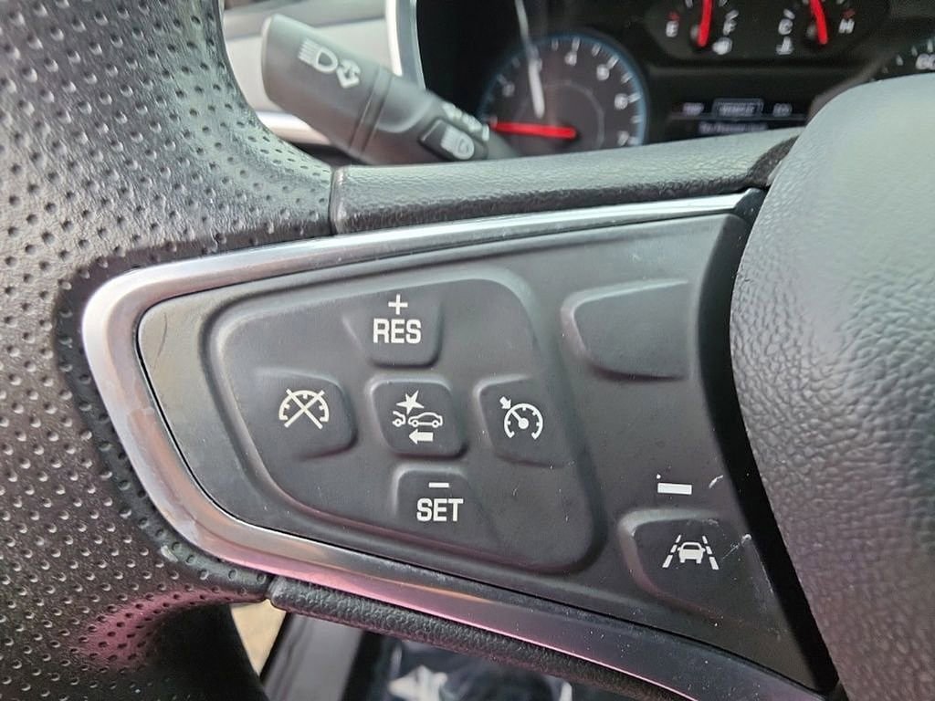 Used 2023 Chevrolet Equinox LS FWD image 10
