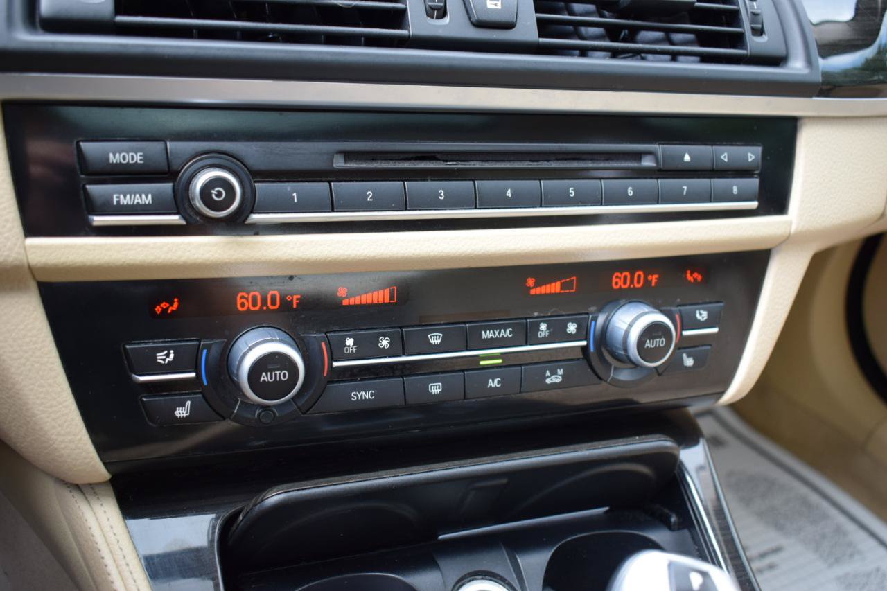 Used 2015 BMW 528i xDrive Sedan AWD/4WD image 31