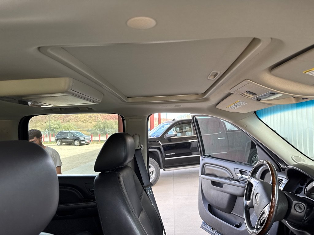 Used 2008 Buick Enclave CXL w/ Entertainment Package #4 AWD/4WD image 9