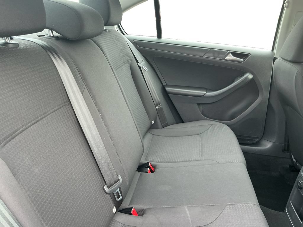 Used 2015 Volkswagen Jetta S FWD image 19