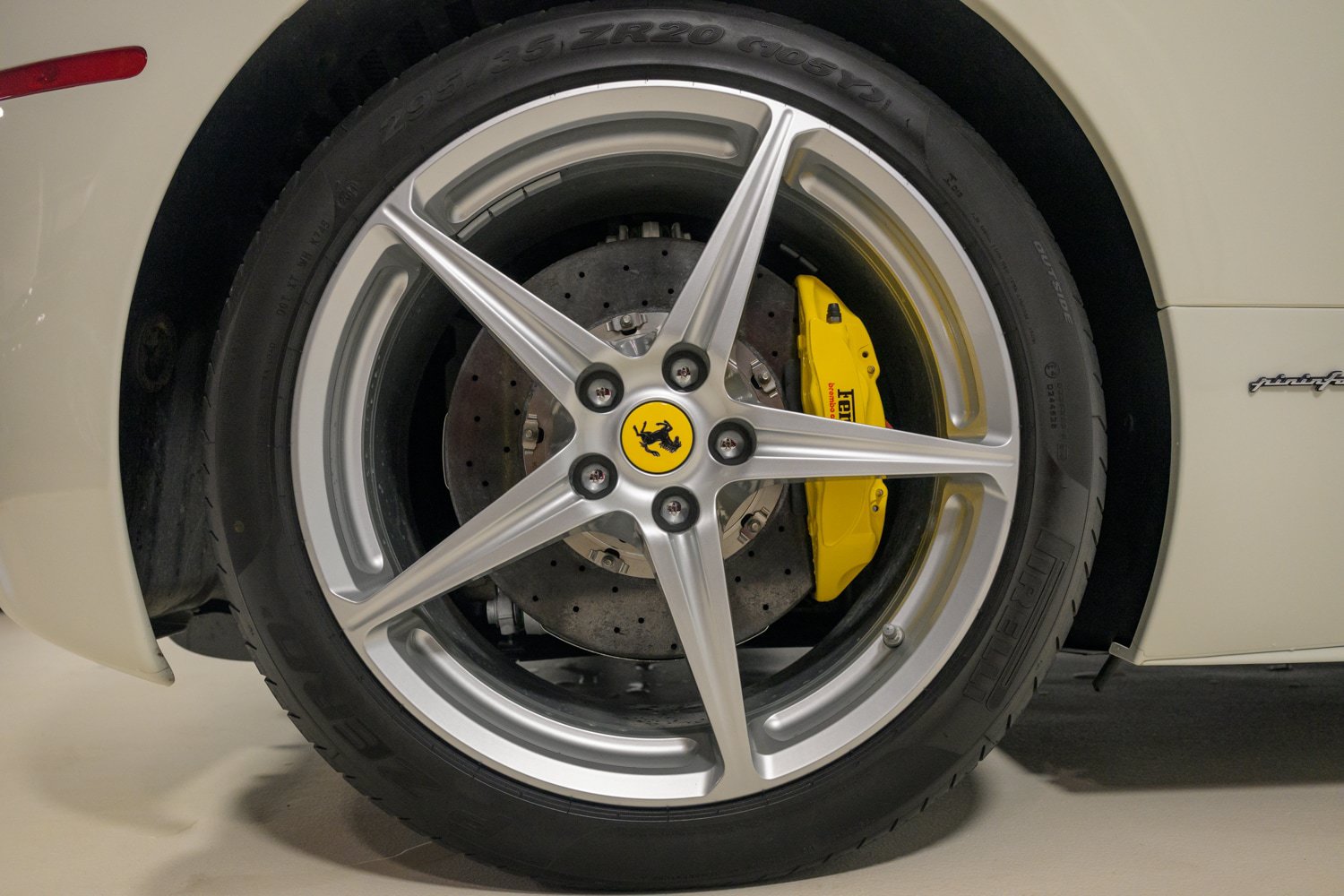 Used 2015 Ferrari 458 Spider RWD image 22
