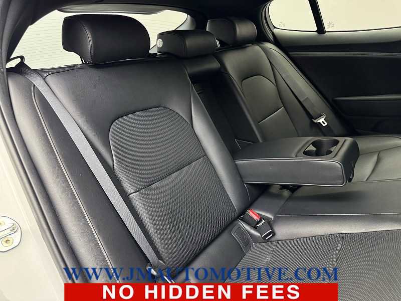 Used 2020 Kia Stinger GT-Line image 18