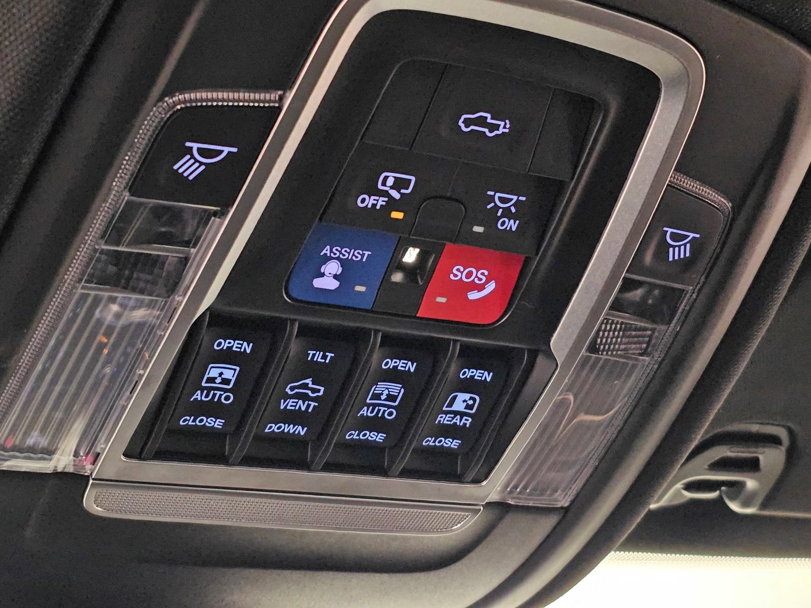 Used 2021 RAM 1500 Limited image 27