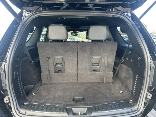 Used 2022 Dodge Durango R/T w/ Blacktop Package image 8