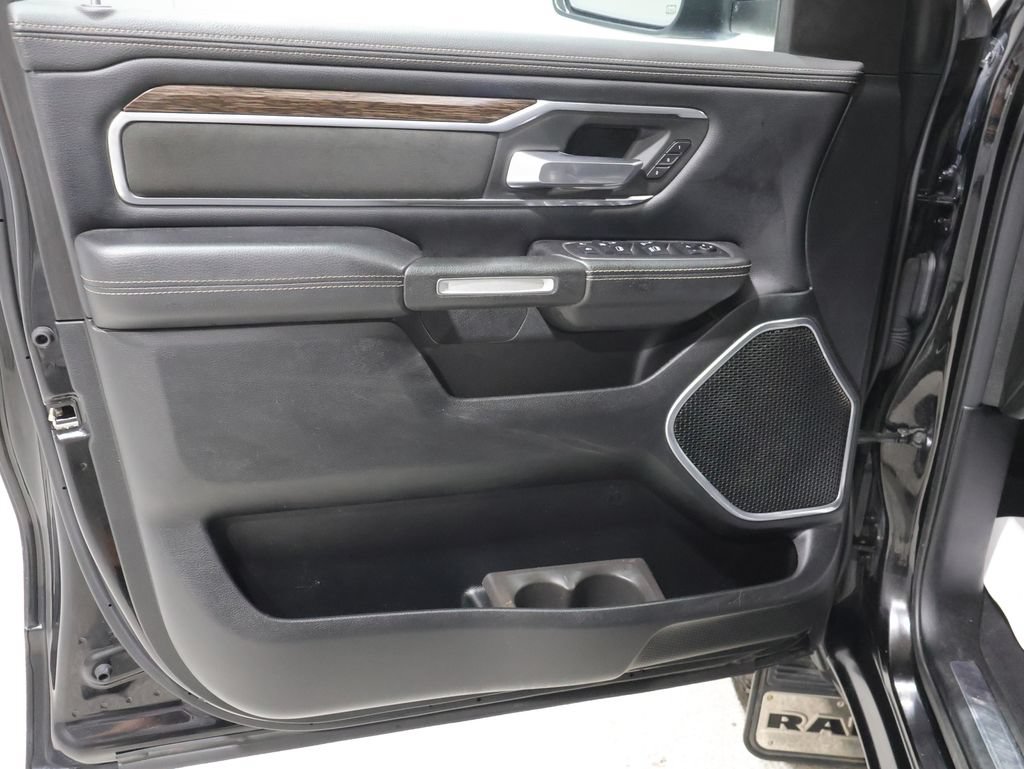 Certified 2019 RAM 1500 Laramie AWD/4WD image 13