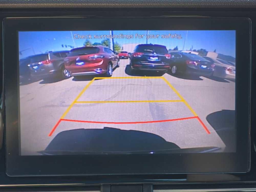 Used 2022 Kia Niro LXS FWD image 19