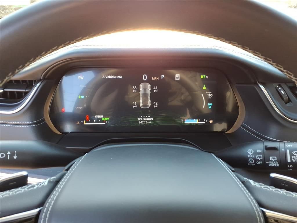 Used 2023 Jeep Grand Cherokee Overland w/ Luxury Tech Group IV image 21