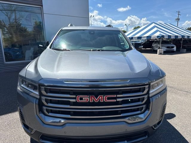 Used 2022 GMC Acadia AT4 w/ Preferred Package AWD/4WD image 3