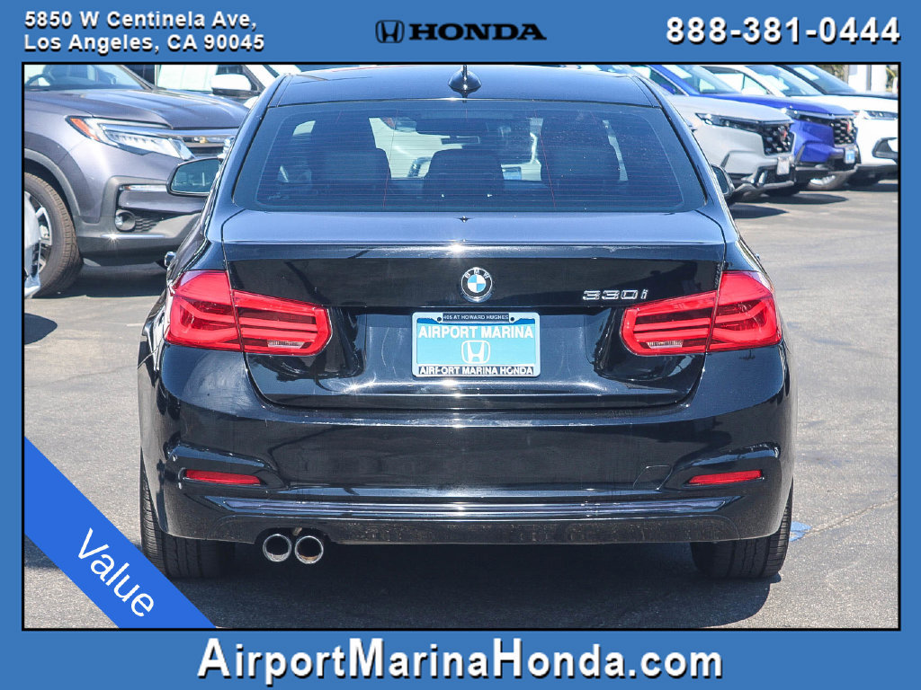Used 2017 BMW 330i Sedan RWD image 10