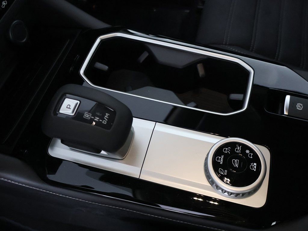 New 2026 Mitsubishi Outlander SE image 51