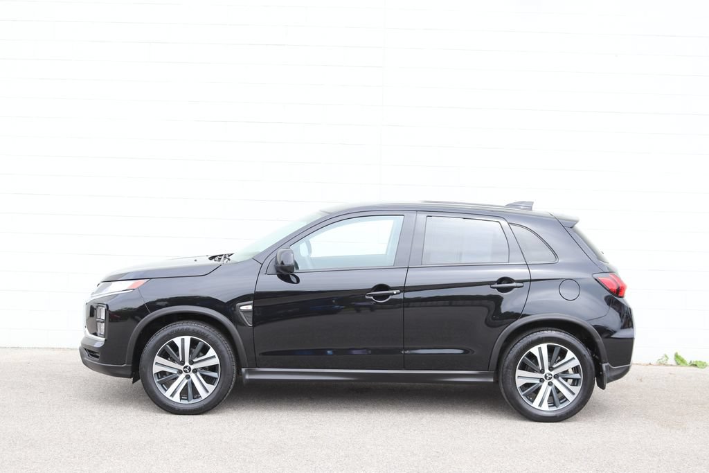 Used 2023 Mitsubishi Outlander Sport SE AWD/4WD image 8