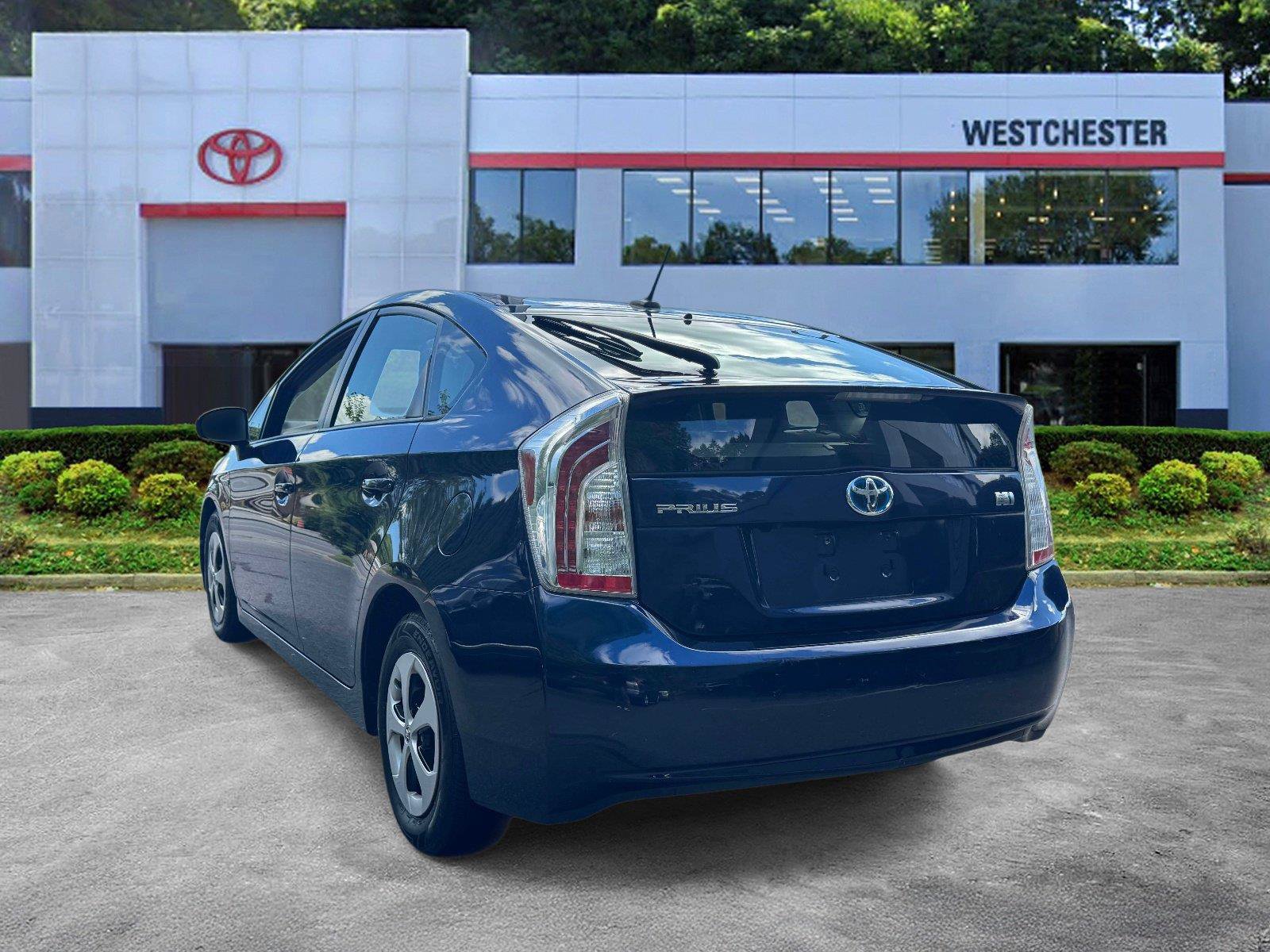 Used 2015 Toyota Prius Three FWD image 5
