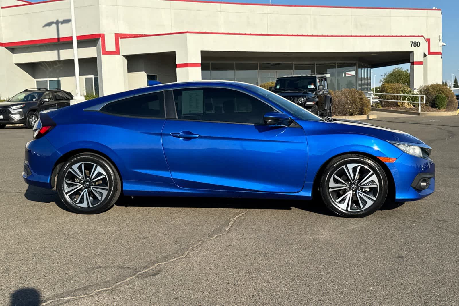 Used 2018 Honda Civic EX-T image 6