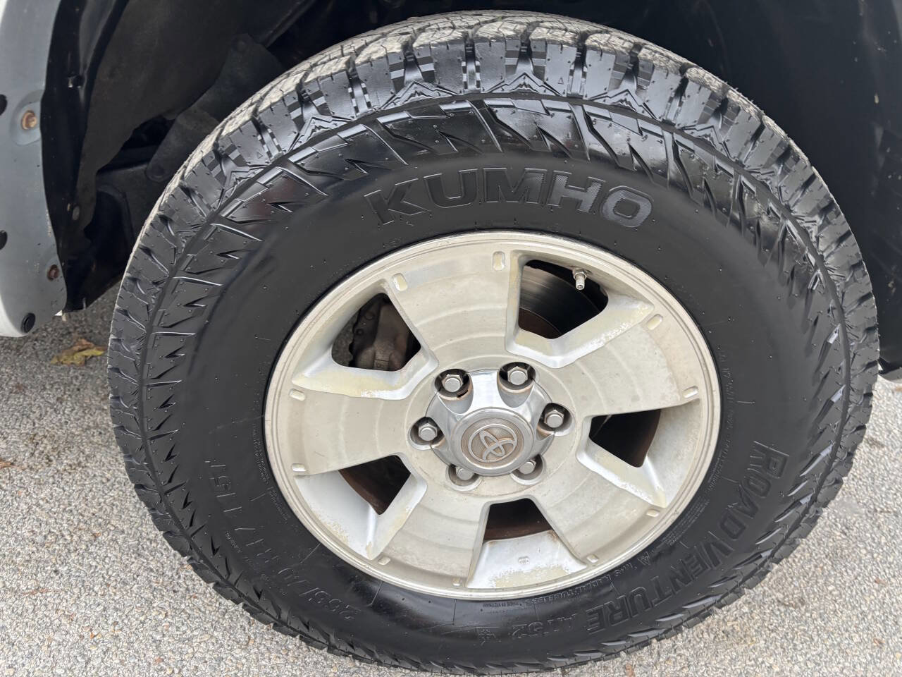 Used 2007 Toyota 4Runner SR5 image 38