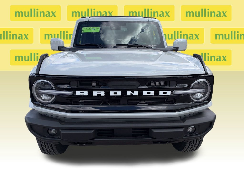 New 2026 Ford Bronco Outer Banks AWD/4WD image 12