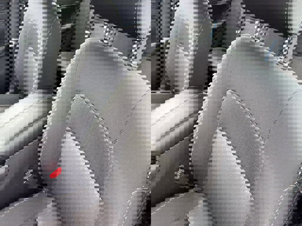 Used 2024 Nissan Altima 2.5 SV image 13