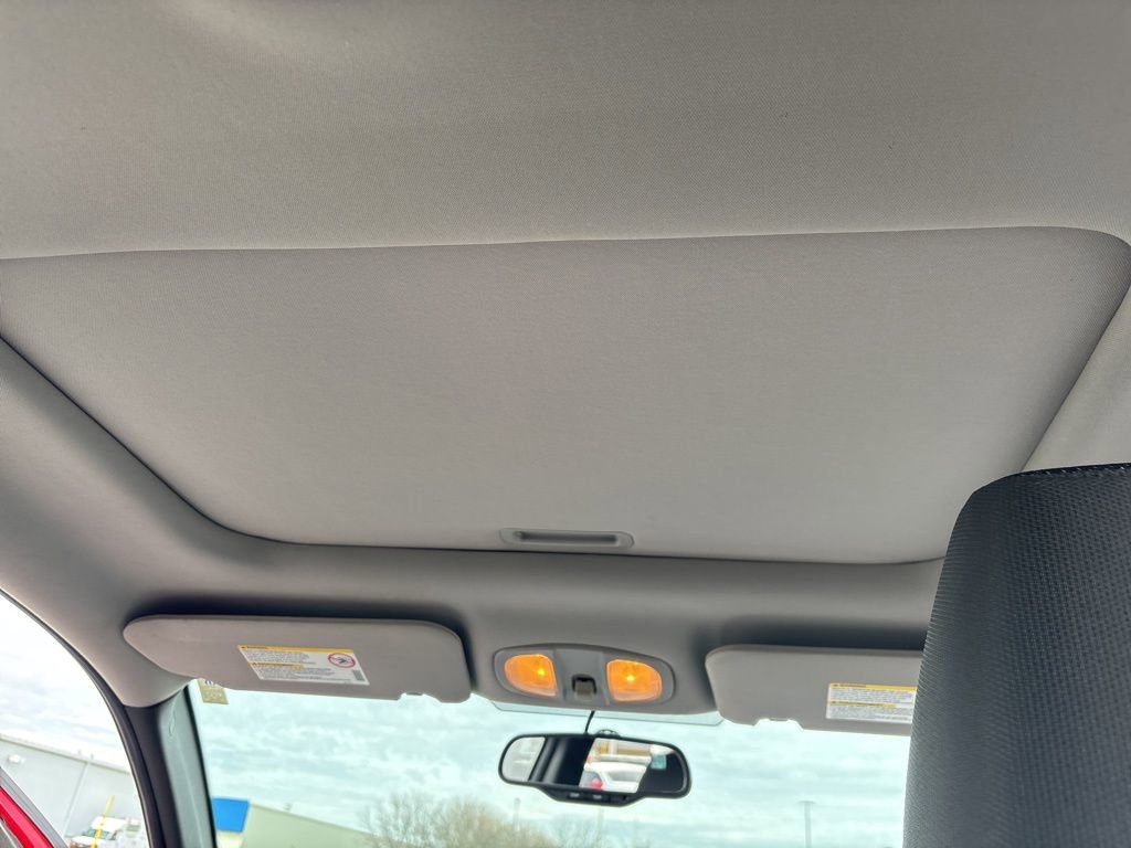 Used 2006 Pontiac Torrent AWD w/ Preferred Package image 31