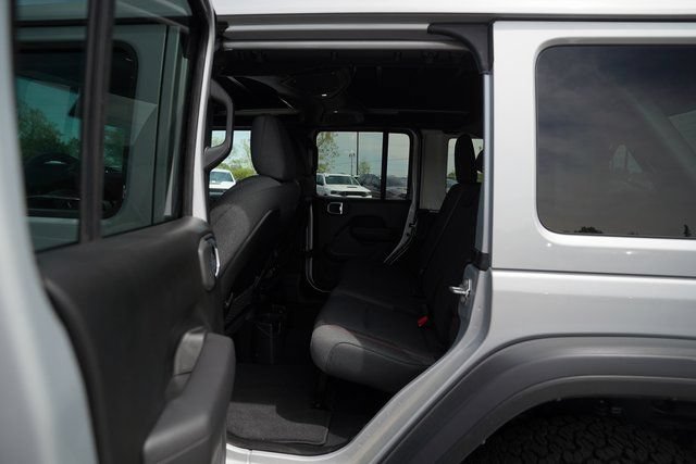 New 2024 Jeep Wrangler Unlimited Rubicon w/ Capability Package AWD/4WD image 12
