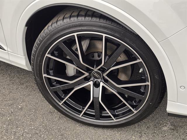 New 2025 Audi Q7 3.0T Prestige image 34