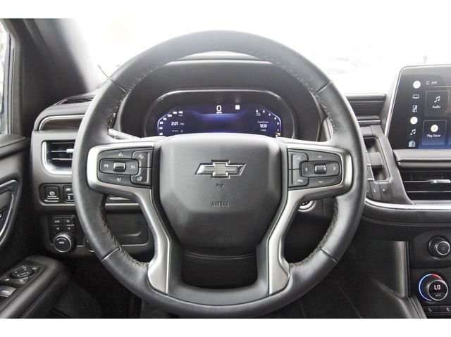 Used 2022 Chevrolet Suburban Z71 w/ Luxury Package image 14