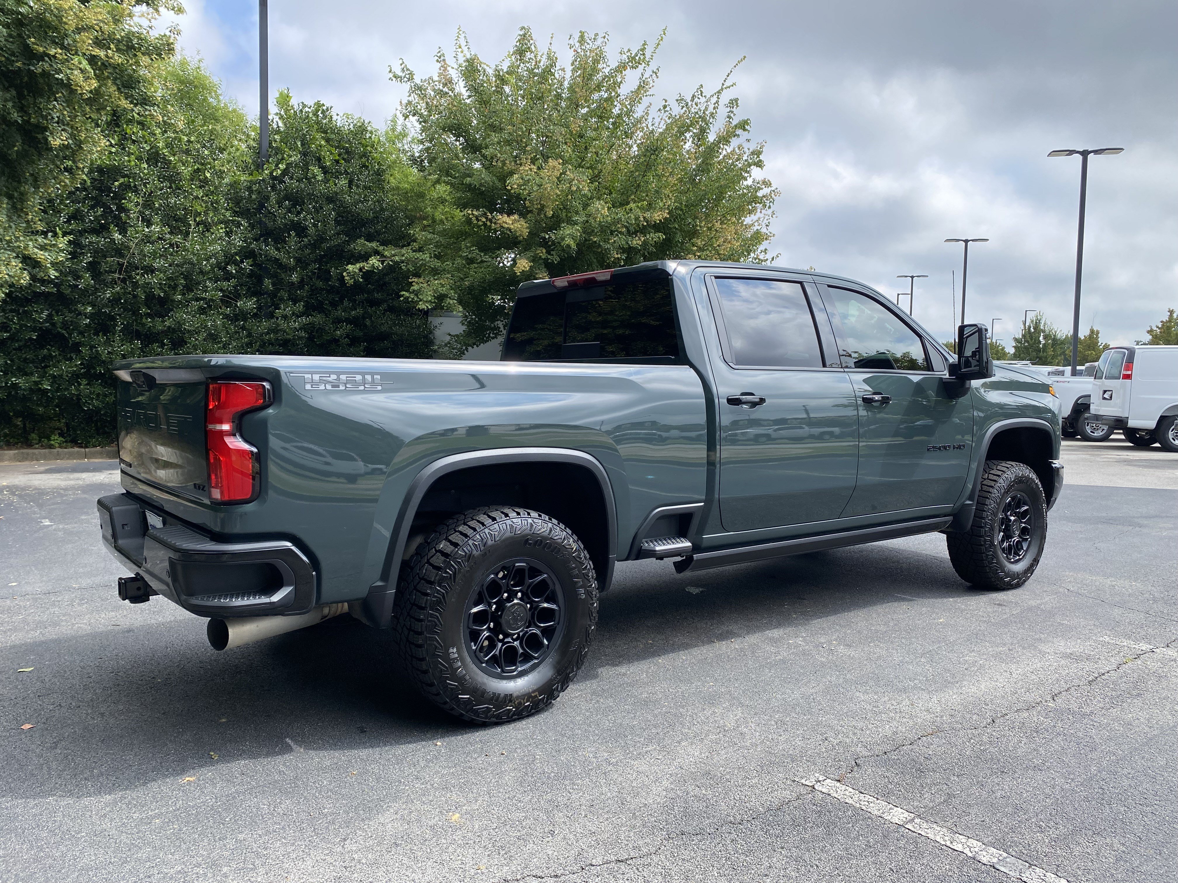 Used 2026 Chevrolet Silverado 2500 LTZ w/ Trail Boss Package AWD/4WD image 9