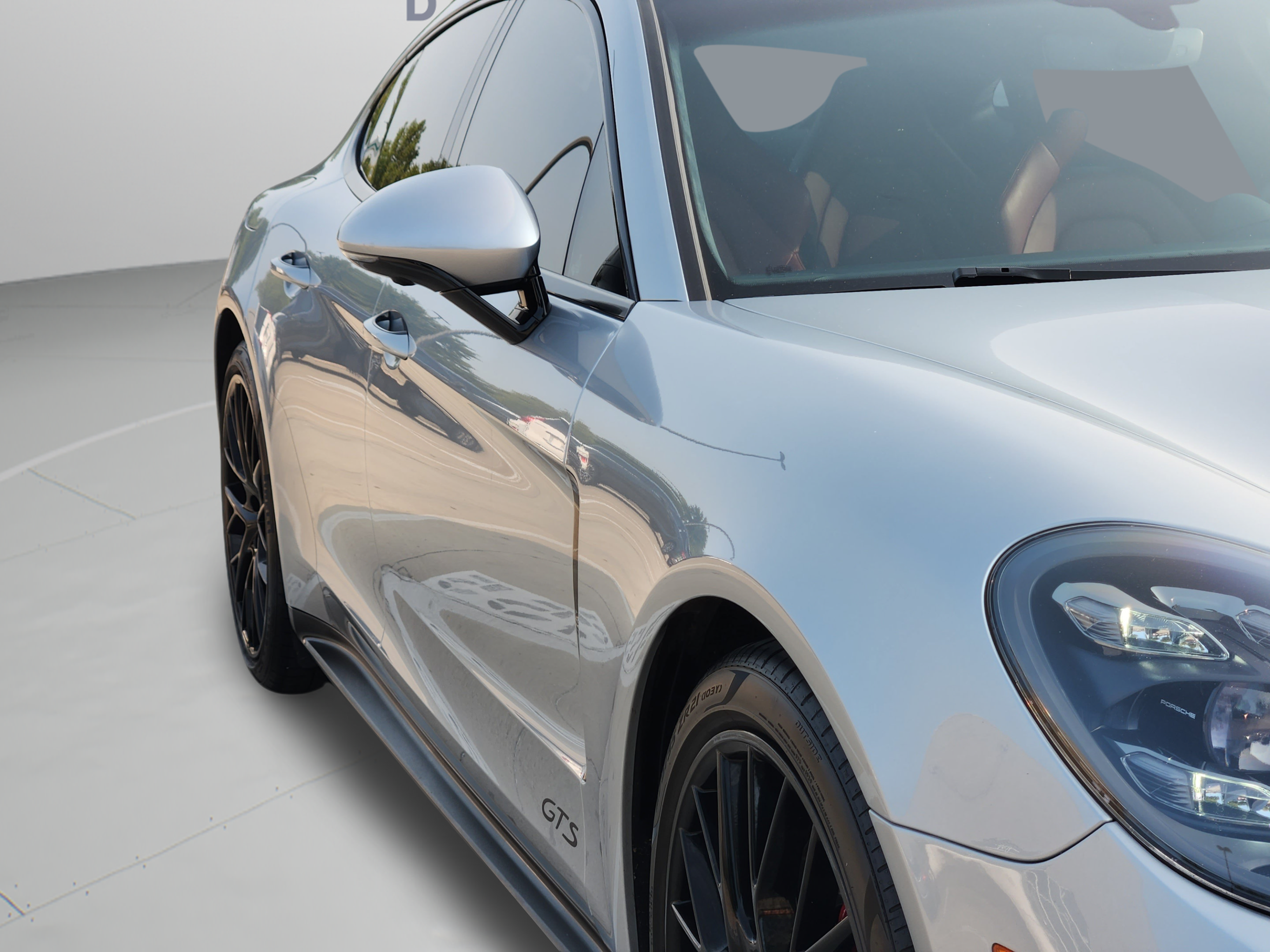 Used 2019 Porsche Panamera GTS AWD/4WD image 39