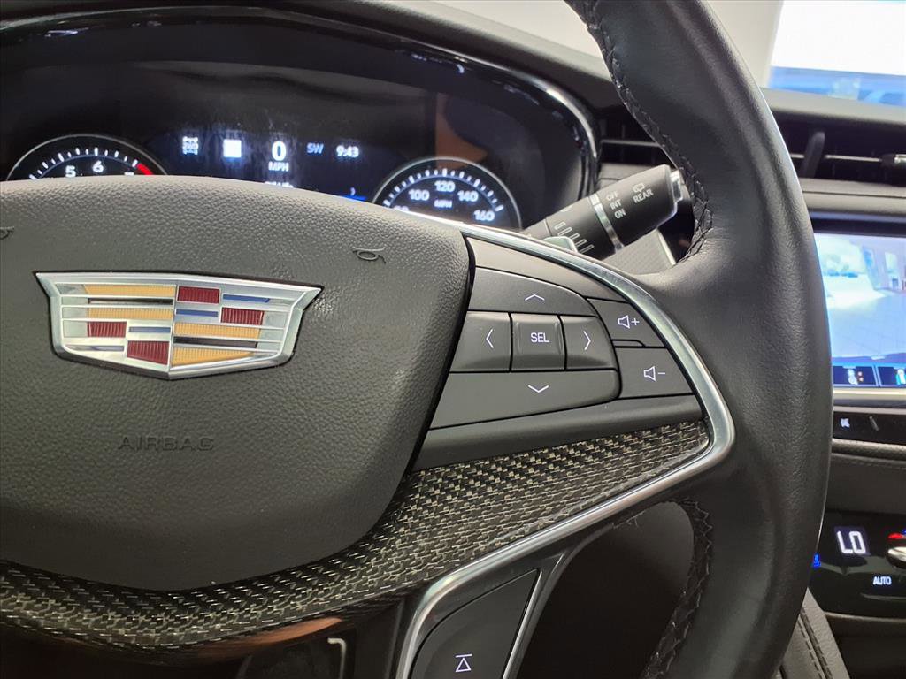 Certified 2023 Cadillac XT5 Sportv w/ Technology Package image 30