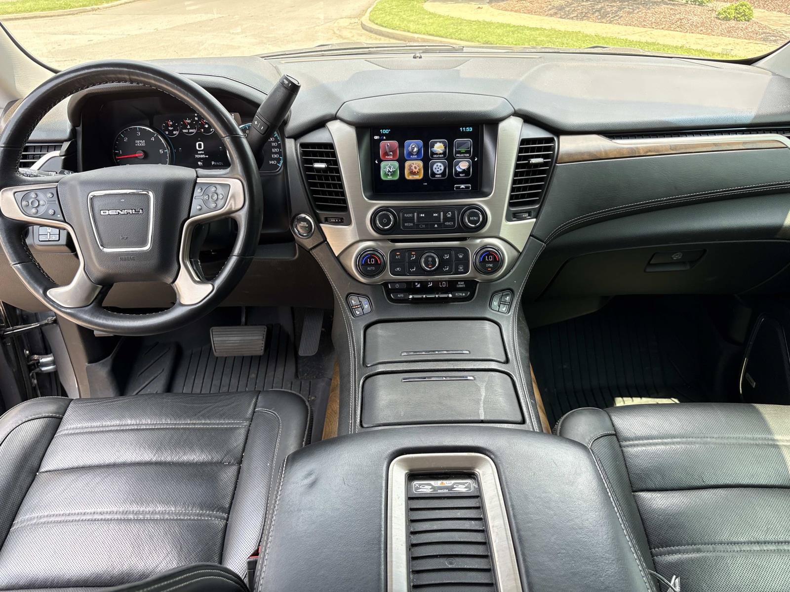 Used 2019 GMC Yukon Denali w/ Denali Ultimate Package AWD/4WD image 33