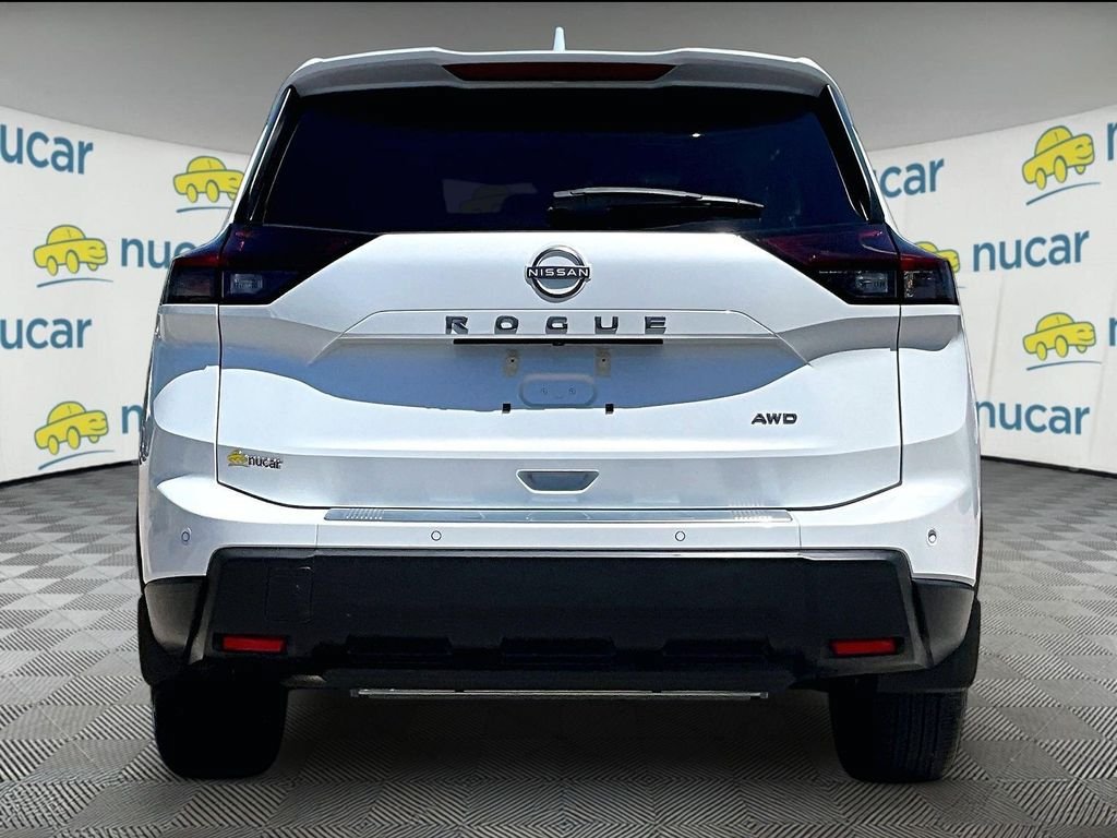 Used 2025 Nissan Rogue SV AWD/4WD image 5