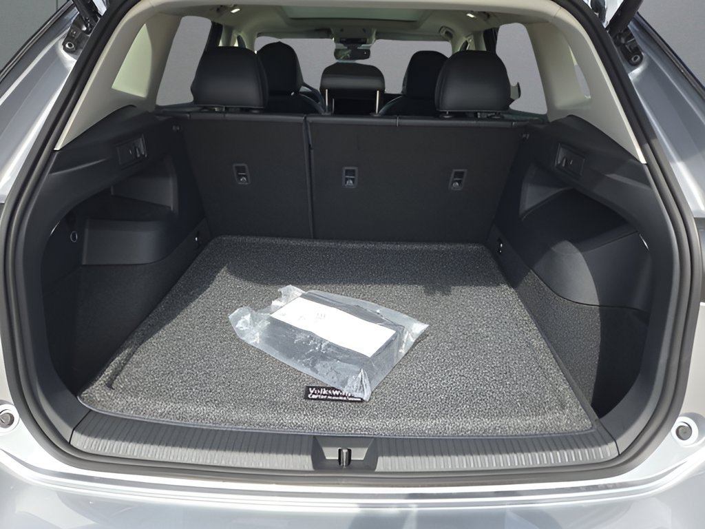 New 2026 Volkswagen Tiguan SE AWD/4WD image 9