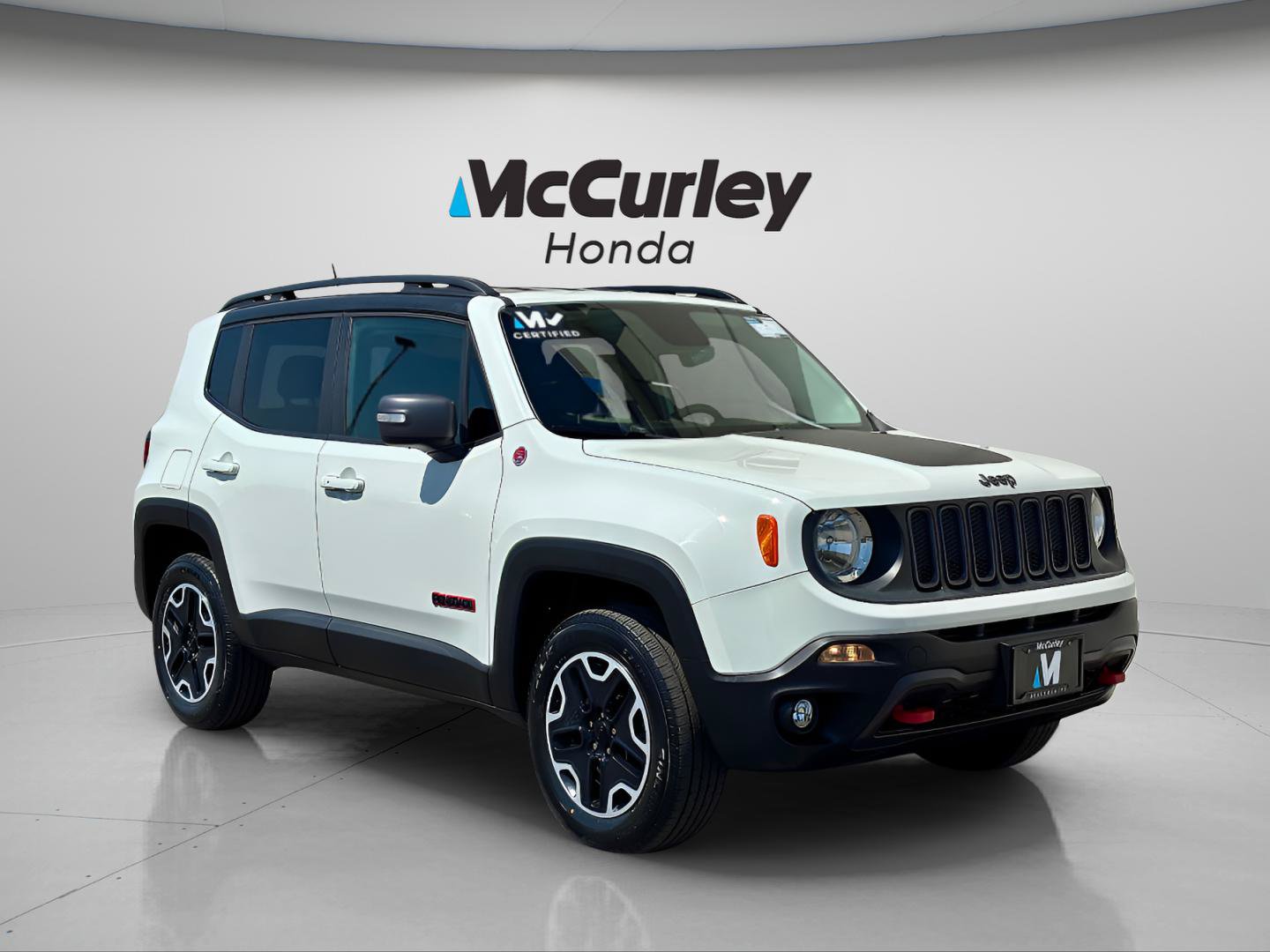 Used 2017 Jeep Renegade Trailhawk AWD/4WD image 1