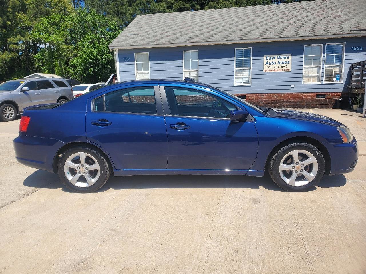 Used 2009 Mitsubishi Galant Sport Edition image 4