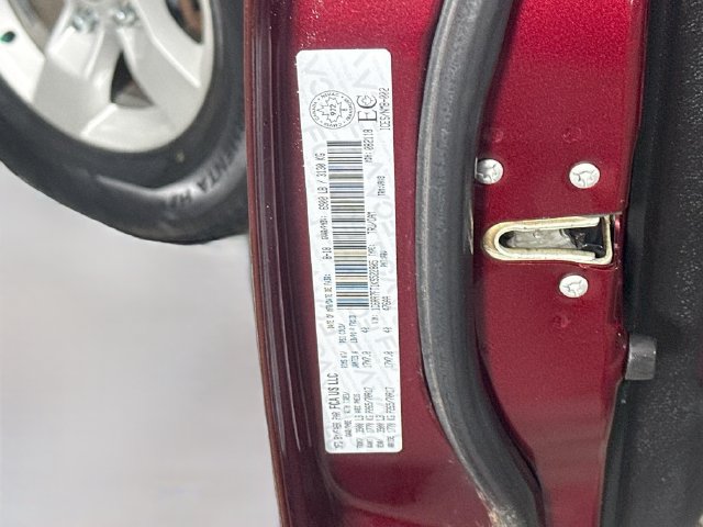 Used 2019 RAM 1500 ST AWD/4WD image 37