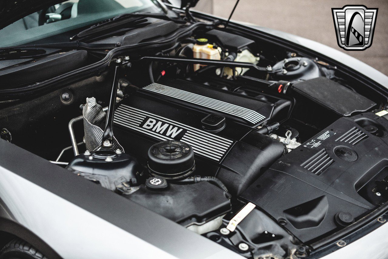 Used 2004 BMW Z4 2.5i image 21