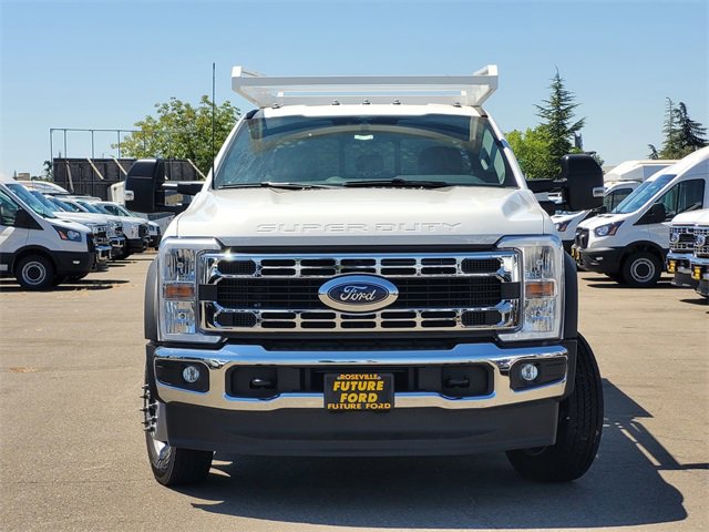 New 2025 Ford F550 2WD SuperCab Super Duty image 3