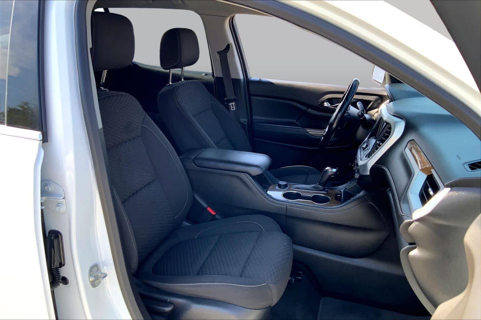 Used 2019 GMC Acadia SLE FWD image 9