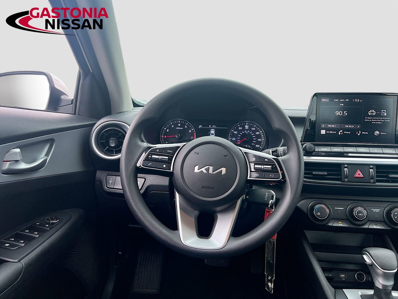 Used 2023 Kia Forte LXS image 27