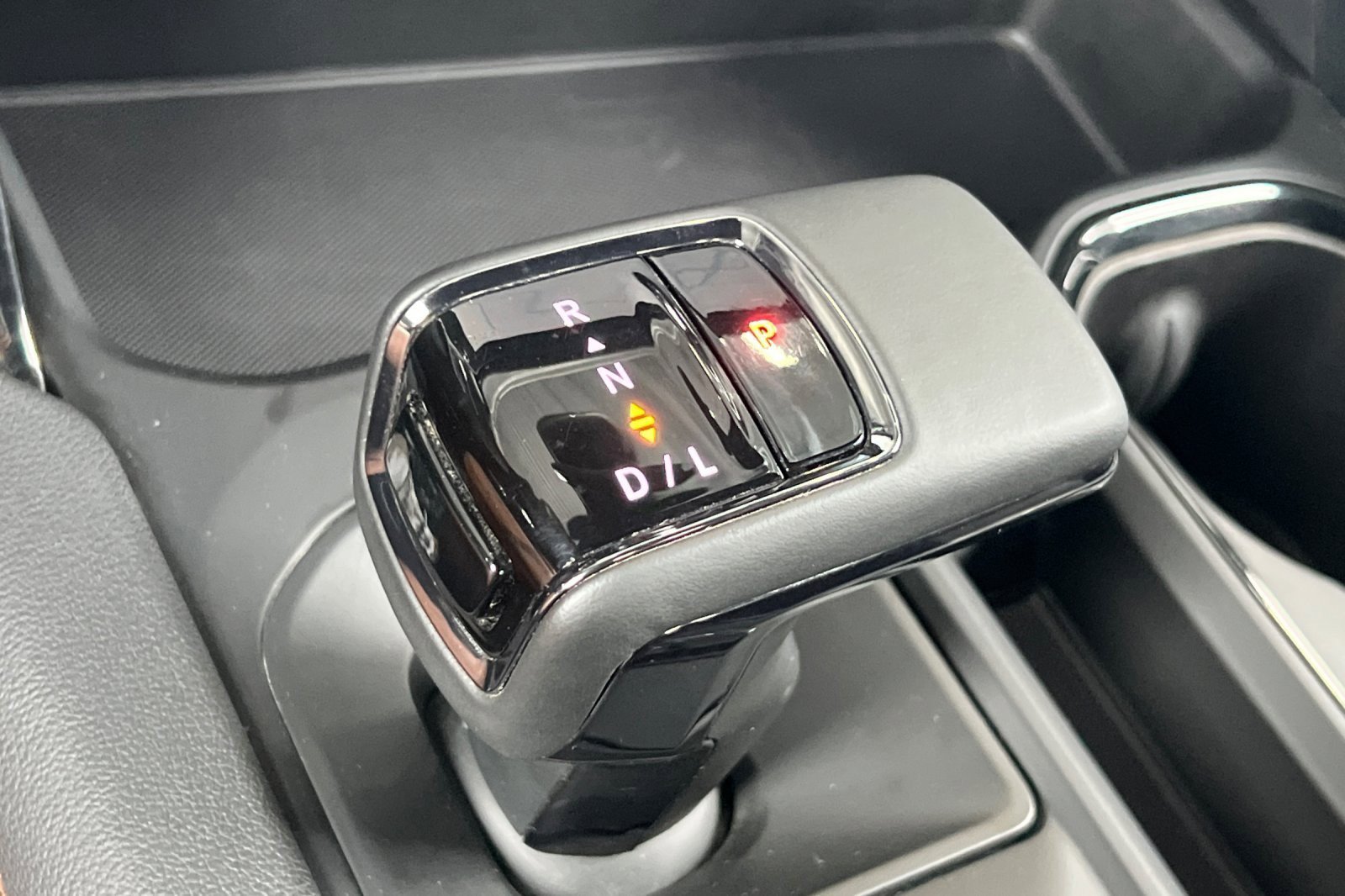 Used 2025 GMC Sierra 1500 AT4 image 20