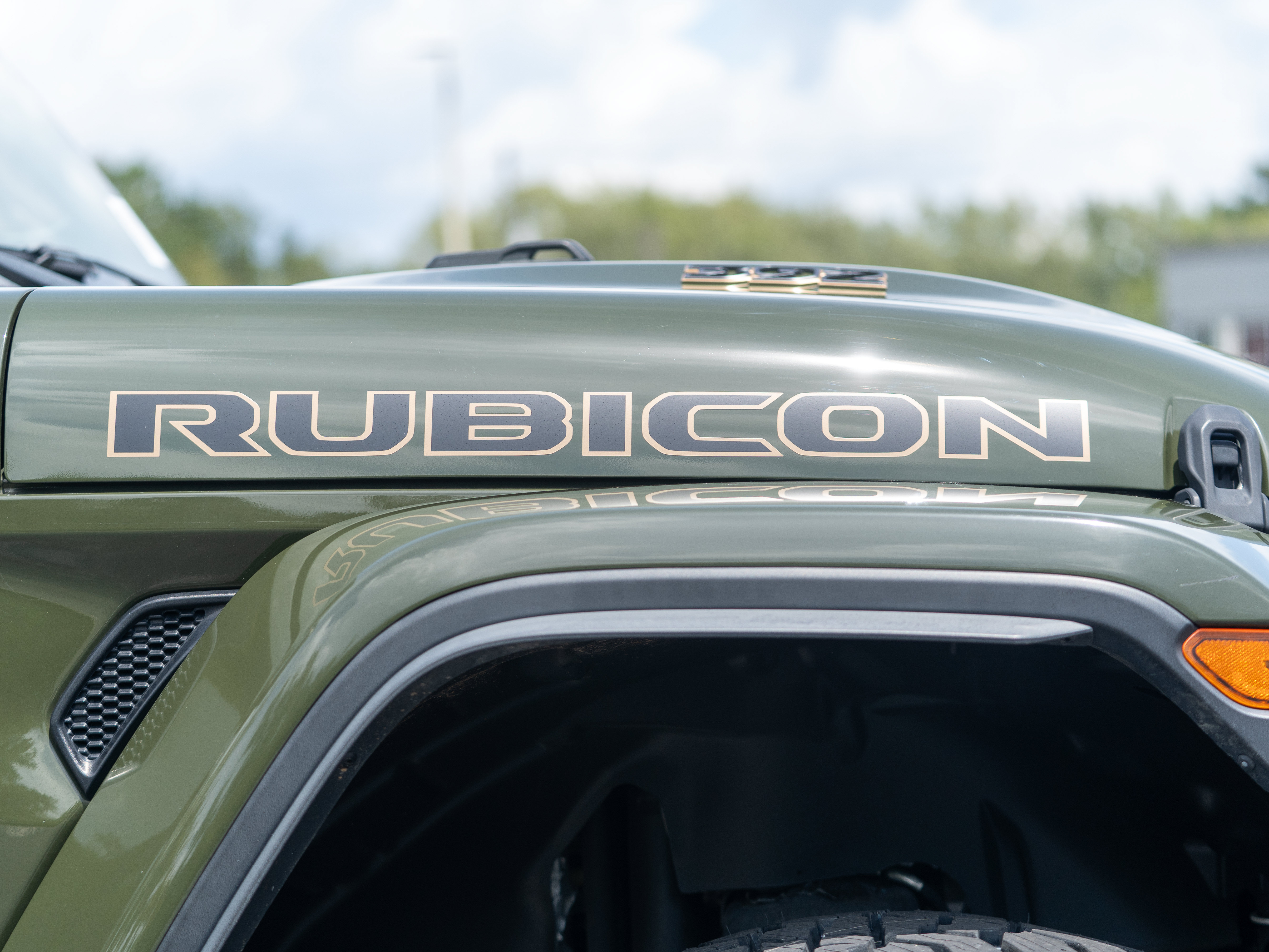 Used 2022 Jeep Wrangler Unlimited Rubicon w/ Xtreme Recon 35" Tire Package AWD/4WD image 40