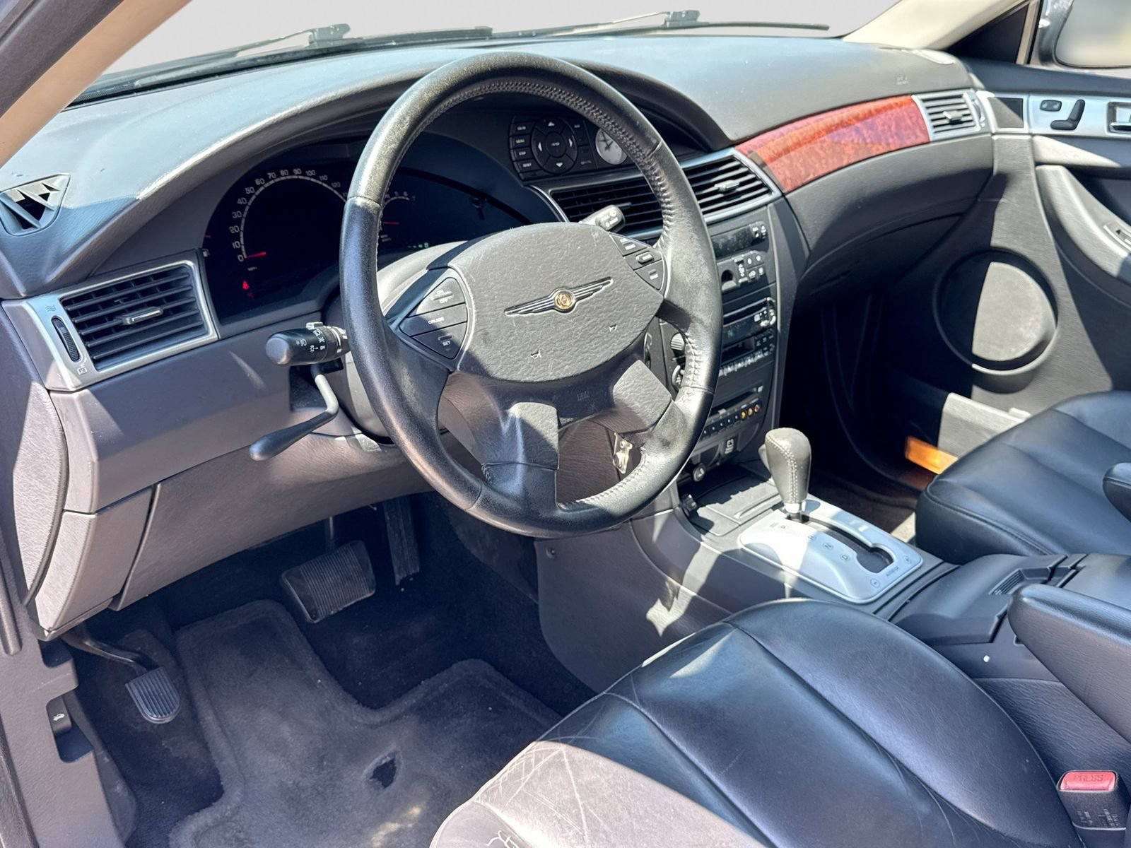 Used 2005 Chrysler Pacifica Touring AWD/4WD video 2