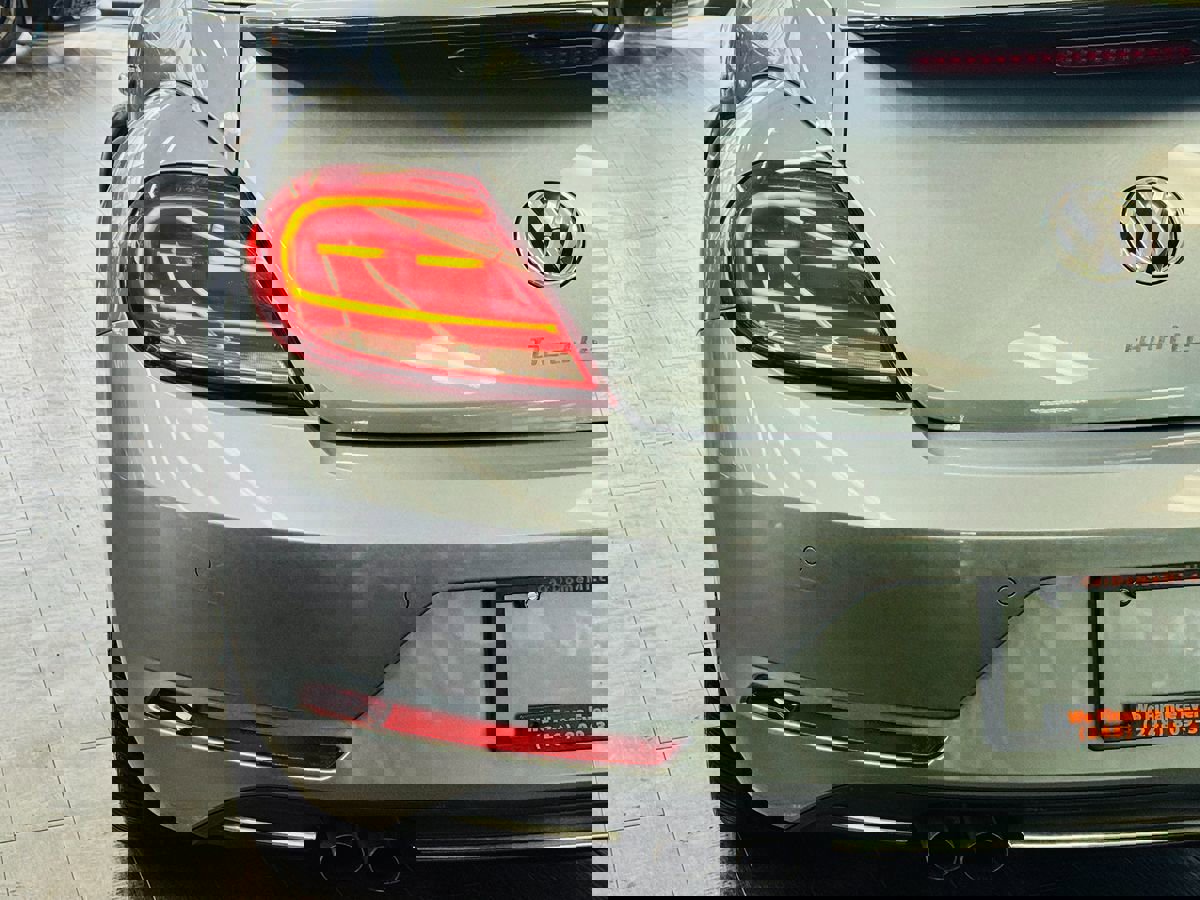 Used 2019 Volkswagen Beetle S image 11