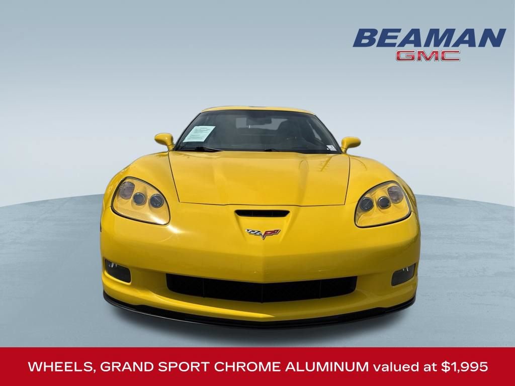 Used 2011 Chevrolet Corvette Grand Sport w/ Preferred Equipment Group RWD image 2