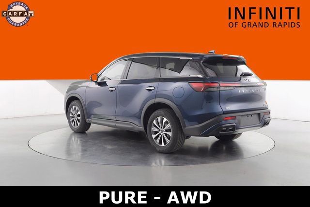 Used 2023 INFINITI QX60 Pure image 5