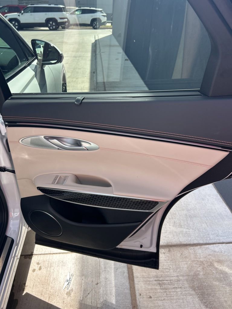 New 2026 Genesis GV70 3.5T Sport Prestige w/ G1 Accessory Package image 13