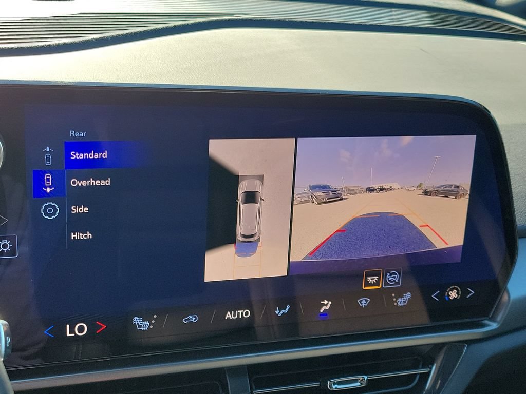 Certified 2024 Chevrolet Equinox EV RS FWD image 28