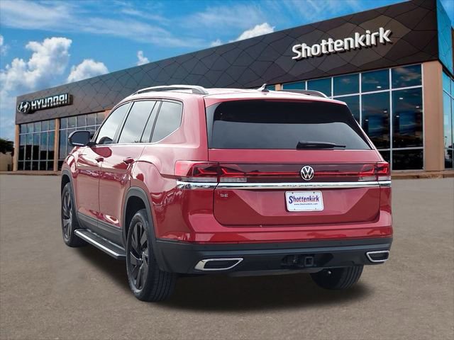 Used 2024 Volkswagen Atlas SE w/ Black Wheel Package image 8