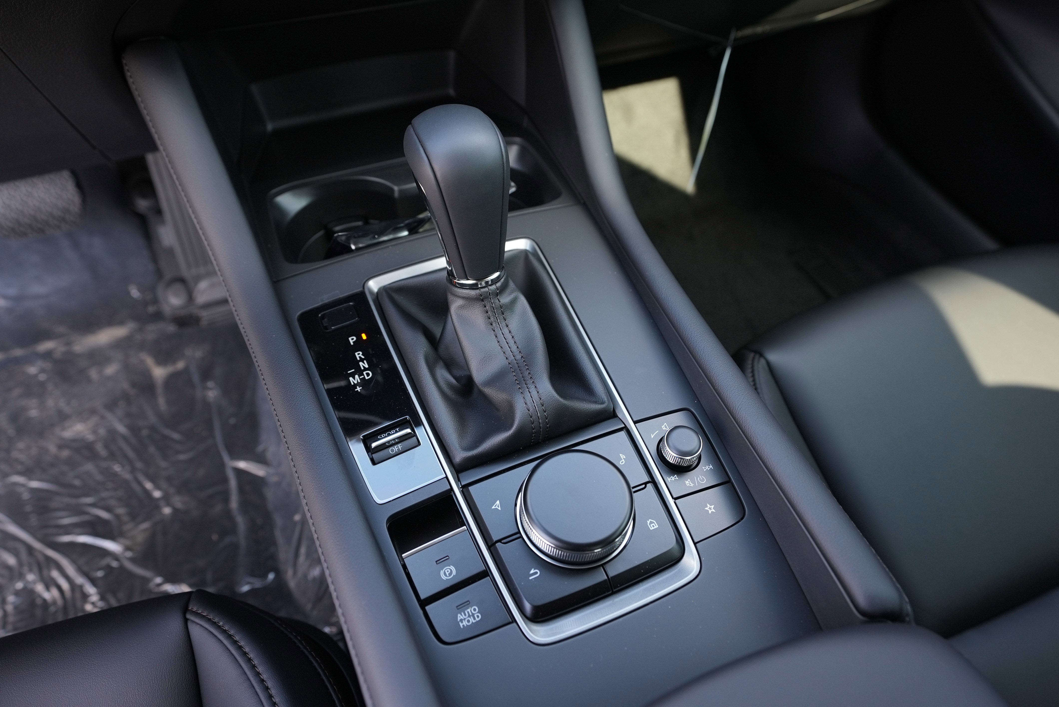 New 2026 MAZDA MAZDA3 2.5 S Sedan w/ Preferred Pkg image 13