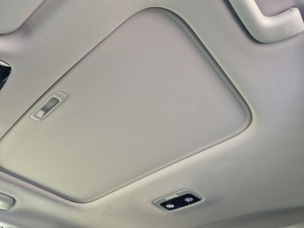 New 2026 Kia Seltos SX image 12