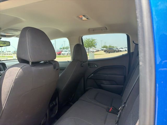 Used 2018 Chevrolet Colorado LT w/ LT Convenience Package RWD image 11