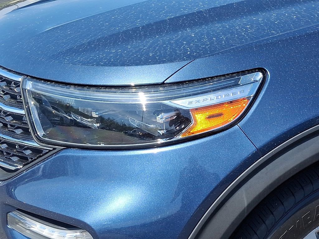 Certified 2020 Ford Explorer XLT w/ Equipment Group 202A AWD/4WD image 9